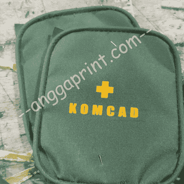 Sablon Tas P3K Tentara Custom, Tactical Medic Bag, MOLLE-Ready, Identitas Unit Jelas