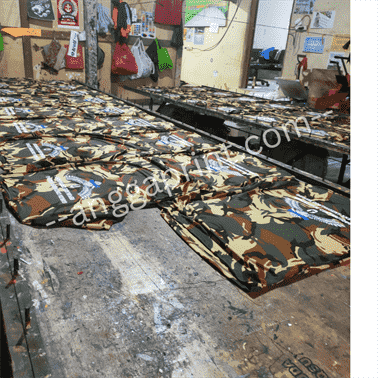 Sablon Kaos Tentara Custom: Tema Militer, Bahan Adem, Hasil Presisi (4)
