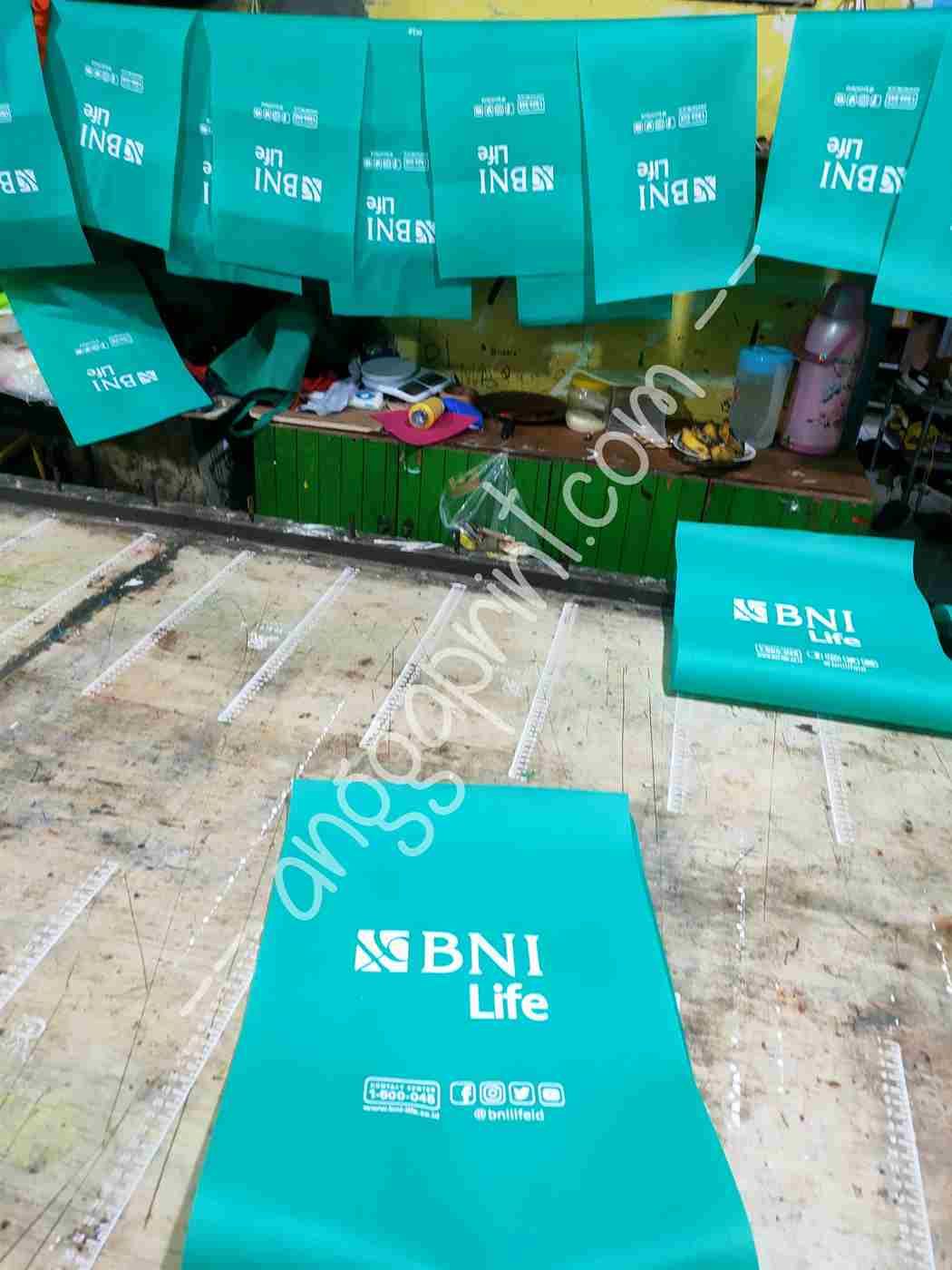 Custom Spunbond Printing Service, Eco-Friendly Promotional Bags, Precise Prints (4)