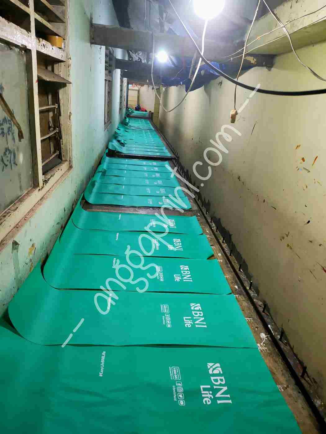 Sablon Sponbond Custom, Tas Promosi Ramah Lingkungan, Cetak Presisi